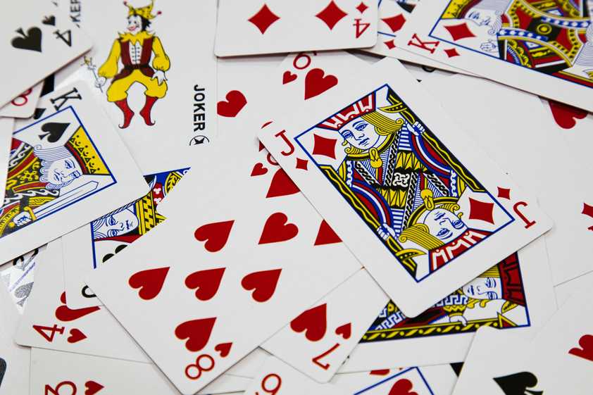 newluckycasino-nl.com